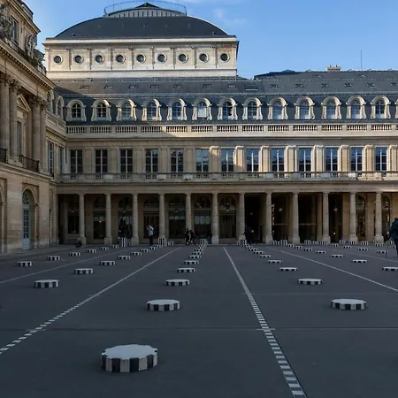 Apartment Central Studio By The Louvre *